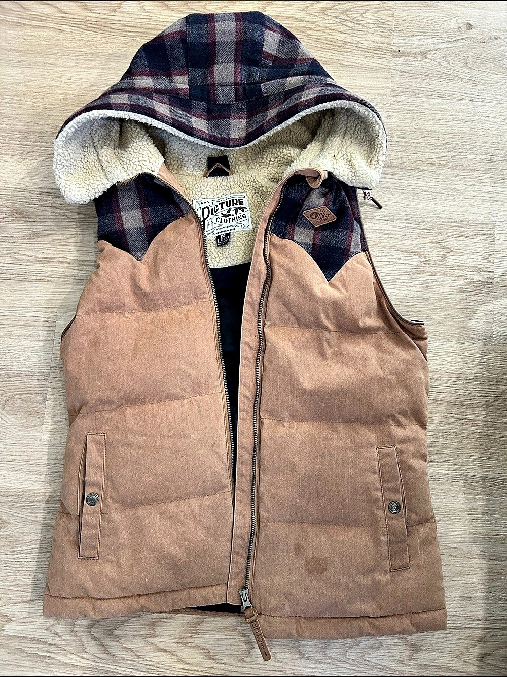 Picture Organic Clothing Plaid Hooded Puffer Vest